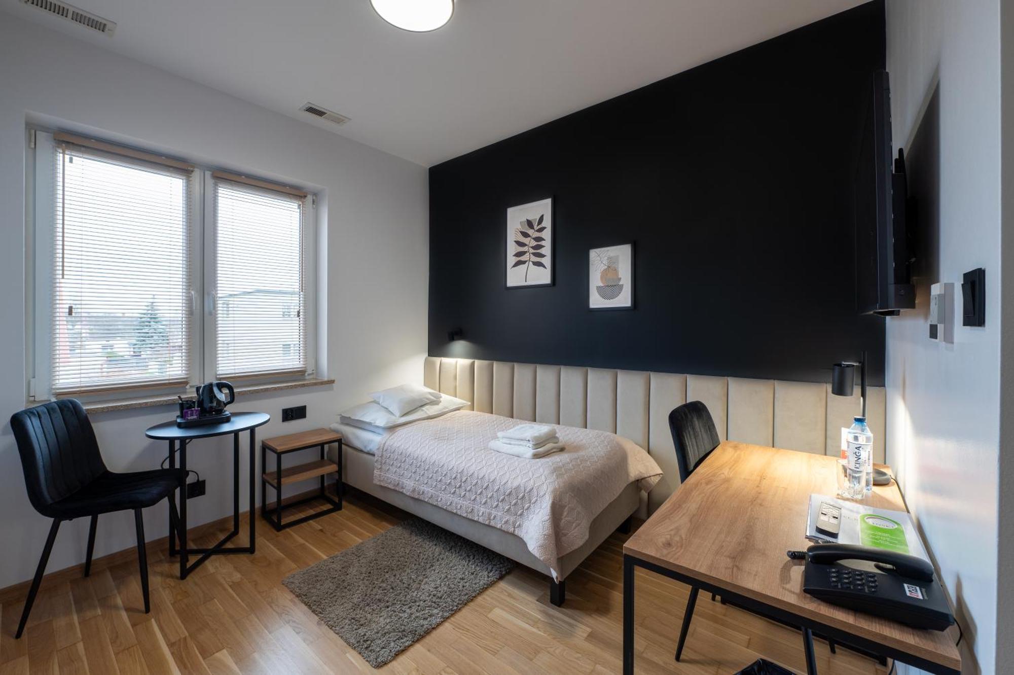 Hotel Reslinski Гродзиськ-Великопольський Екстер'єр фото